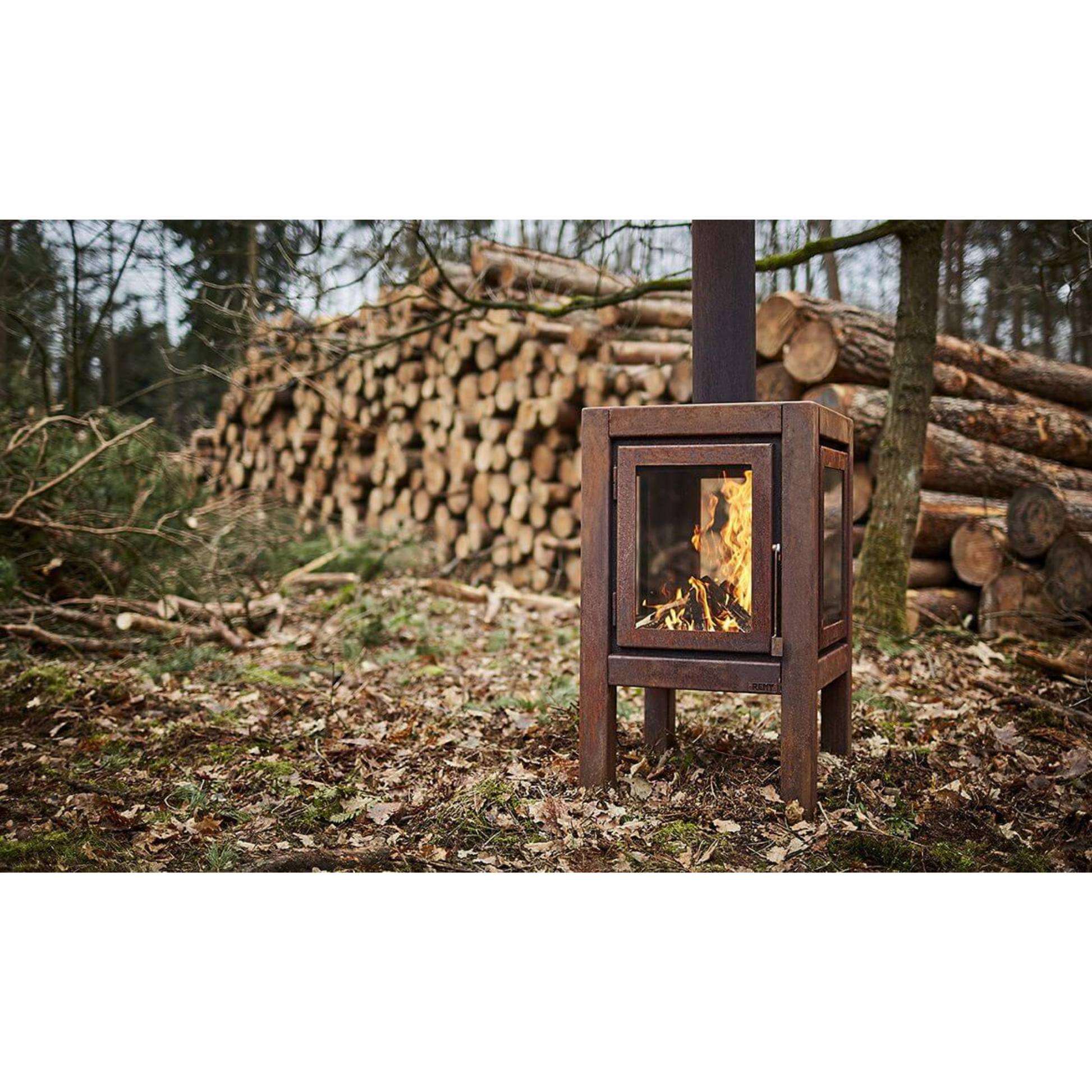 RB73 Quaruba XL 3-Sided Glass Fireplace