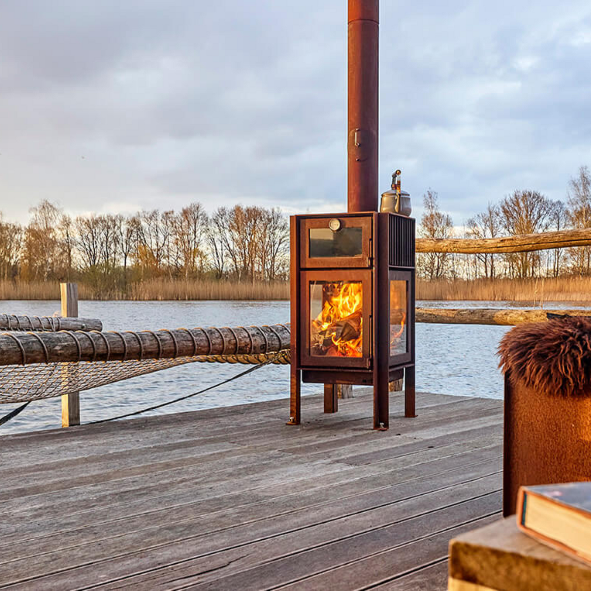 RB73 Quercus Fireplace