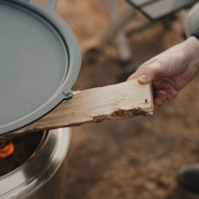 Solo Stove Bonfire Cast Iron Griddle Top With Hub