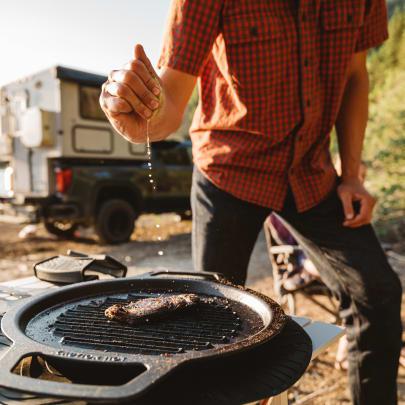 Solo Stove Bonfire Cast Iron Grill Top With Hub