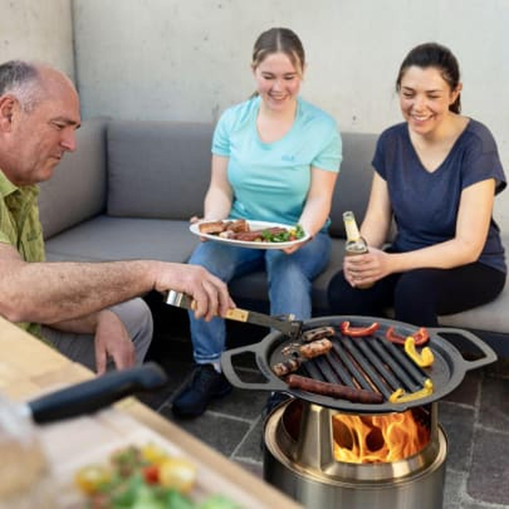Solo Stove Ranger Cast Iron Grill Top With Hub – US Fireplace Store