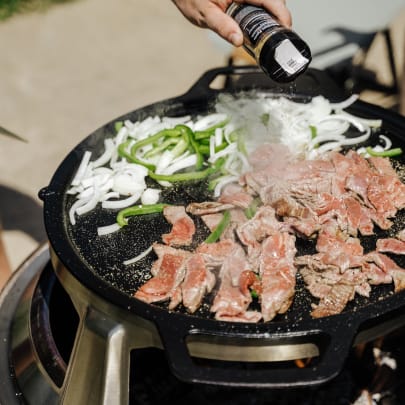 Solo Stove Yukon Cast Iron Griddle Top With Hub