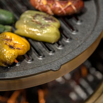 Solo Stove Yukon Cast Iron Grill Top With Hub