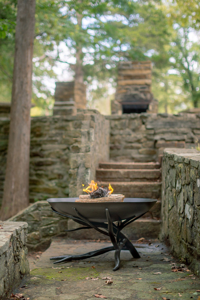 Stone County Ironworks Sycamore 30" Natural Black Outdoor Wood-Burning Fire Pit With Copper Iron Accent