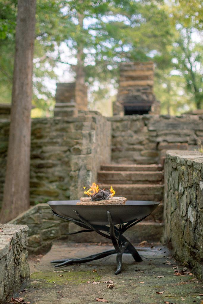 Stone County Ironworks Sycamore 30" Natural Black Outdoor Wood-Burning Fire Pit With Gold Iron Accent