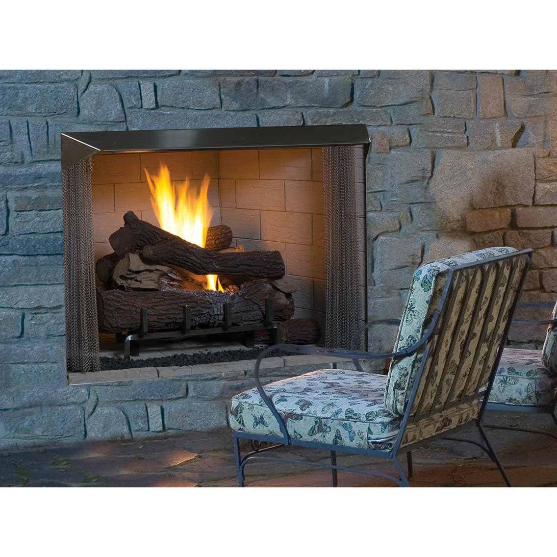 Superior VRE4536 36" Traditional Outdoor Vent-Free Gas Fireplace With White Herringbone Refractory Panels