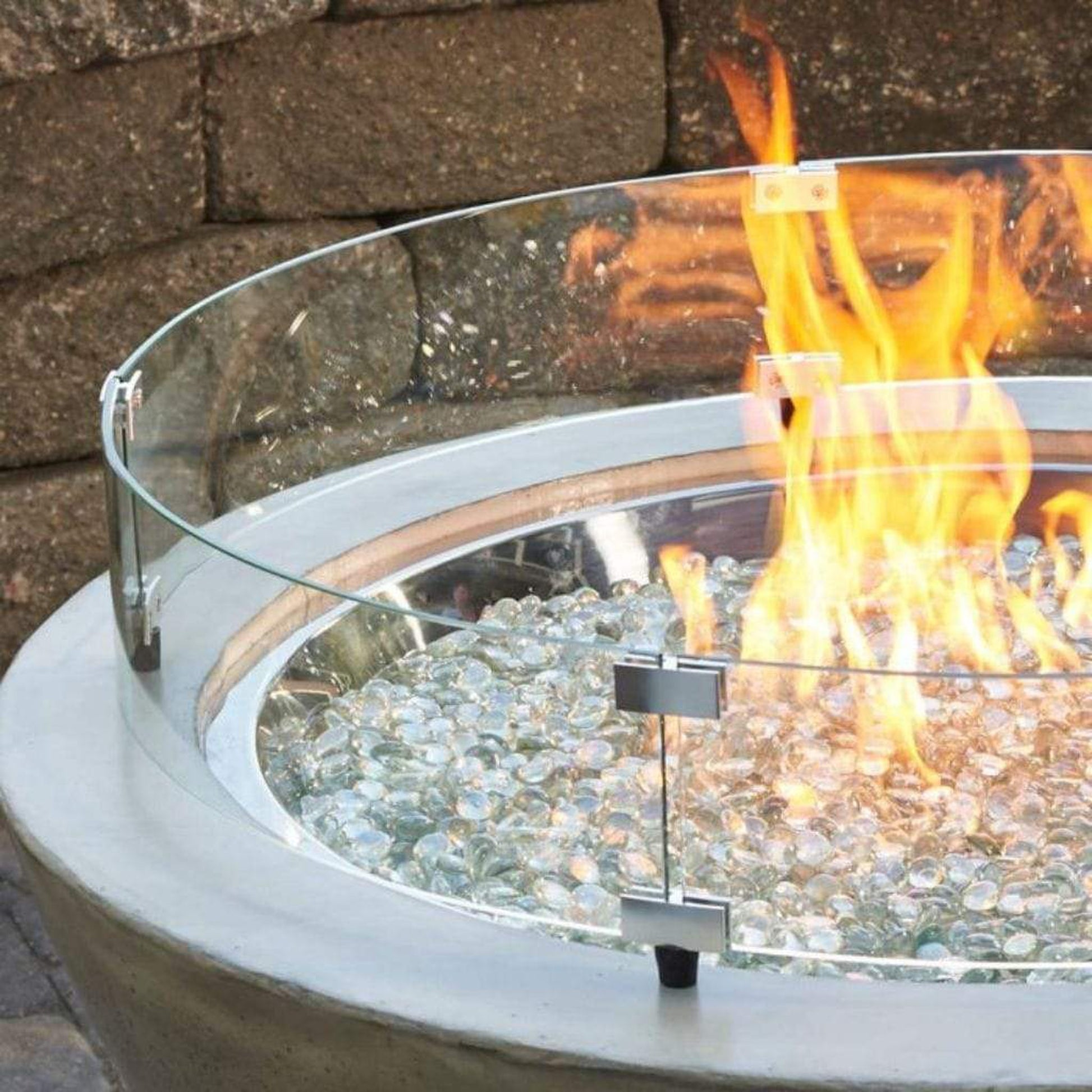The Outdoor GreatRoom Company 20" Round Glass Wind Guard