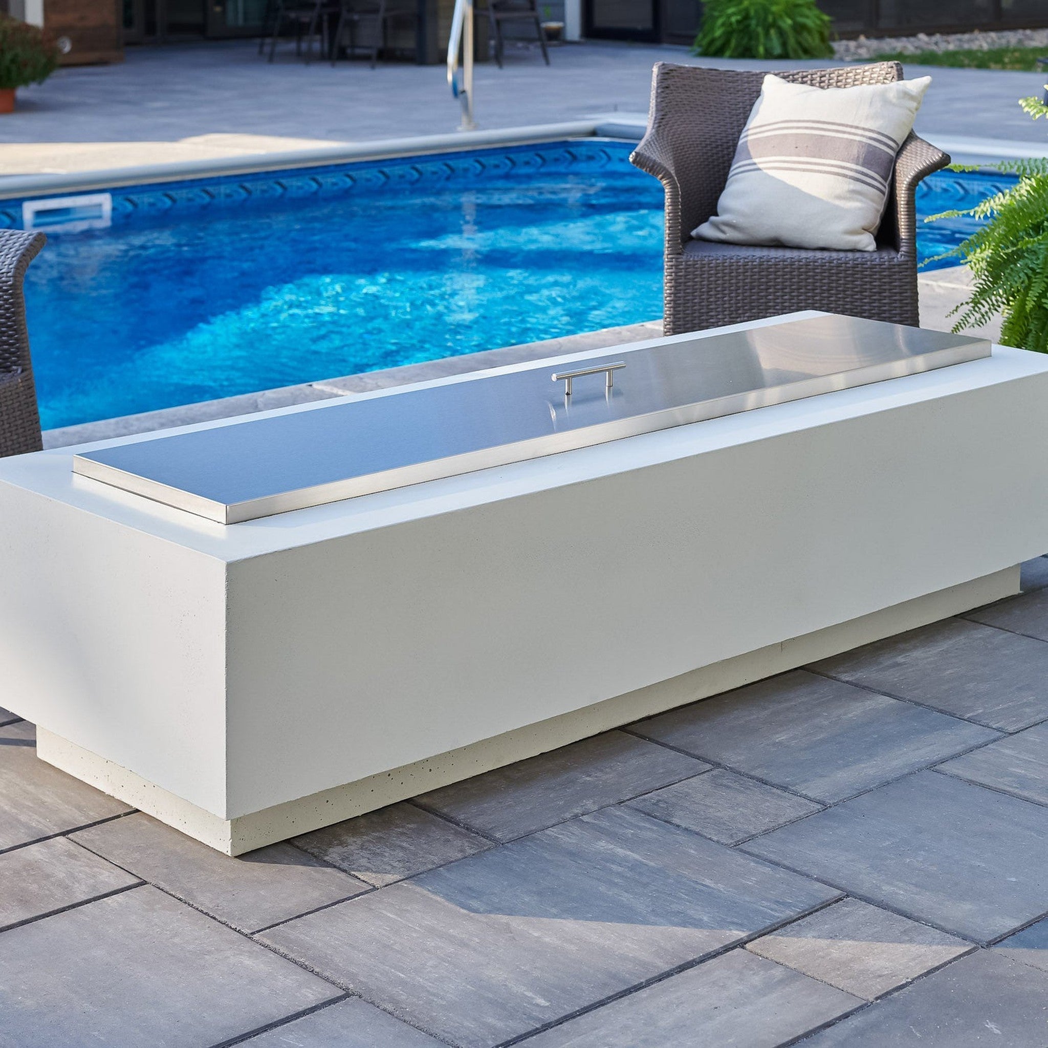 THE OUTDOOR GREATROOM COMPANY 72 Cove Linear Fire Table | CV-72