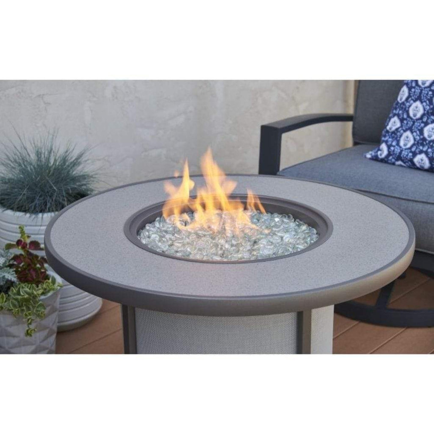 The Outdoor GreatRoom Company Stonefire 31" Brown Round Gas Fire Pit Table