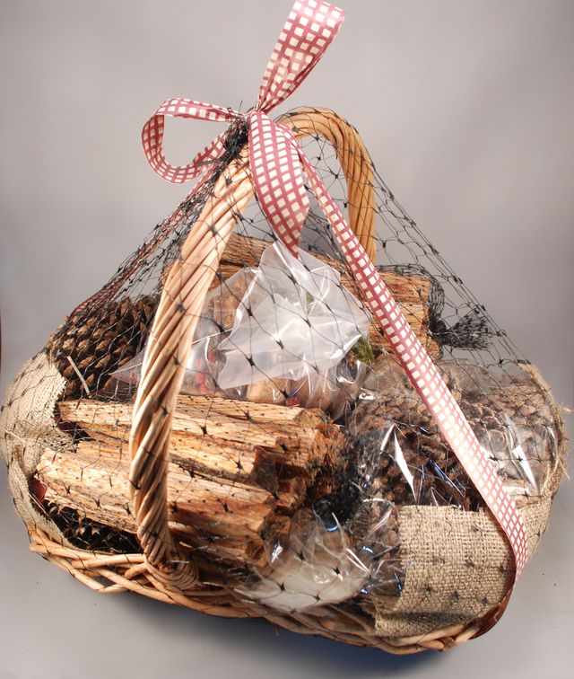 Goods of the Woods Large Sampler Fireside Basket